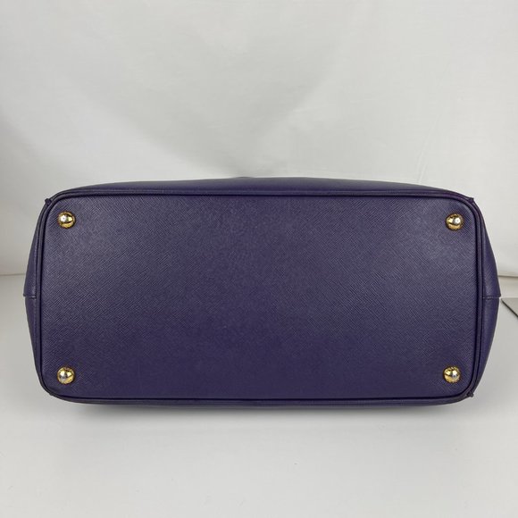 Prada Saffiano Lux Galleria Double Zip Tote - Authenticity Certified - Picture 8 of 15